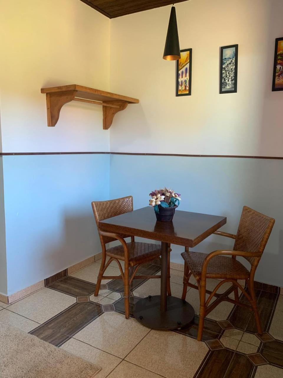 Pousada E Restaurante Bora Bora Da Serra Sao Bento do Sapucai Ngoại thất bức ảnh